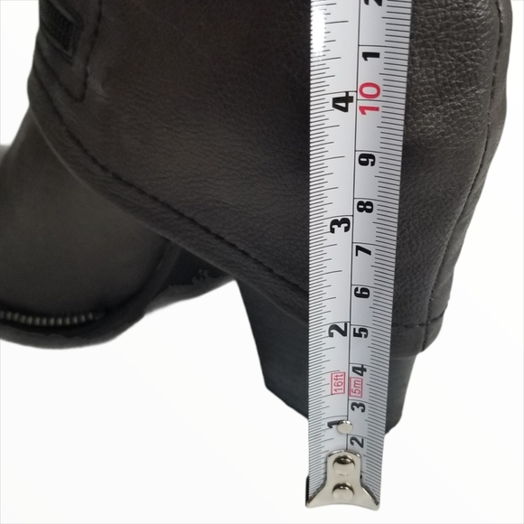 Francesco Morichetti Grey Leather Heeled Boots - Picture 14 of 16